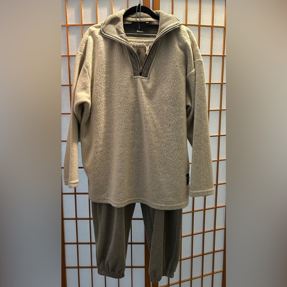 Vintage Surf Style Cream & Grey Fleece Set XL